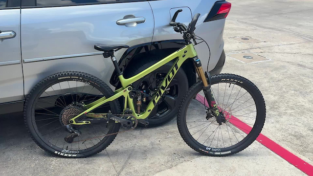 2022 Switchblade Team XX1 AXS Full Bike Video Video - Pinkbike